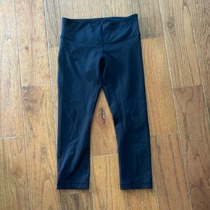 LULULEMON cropped leggings